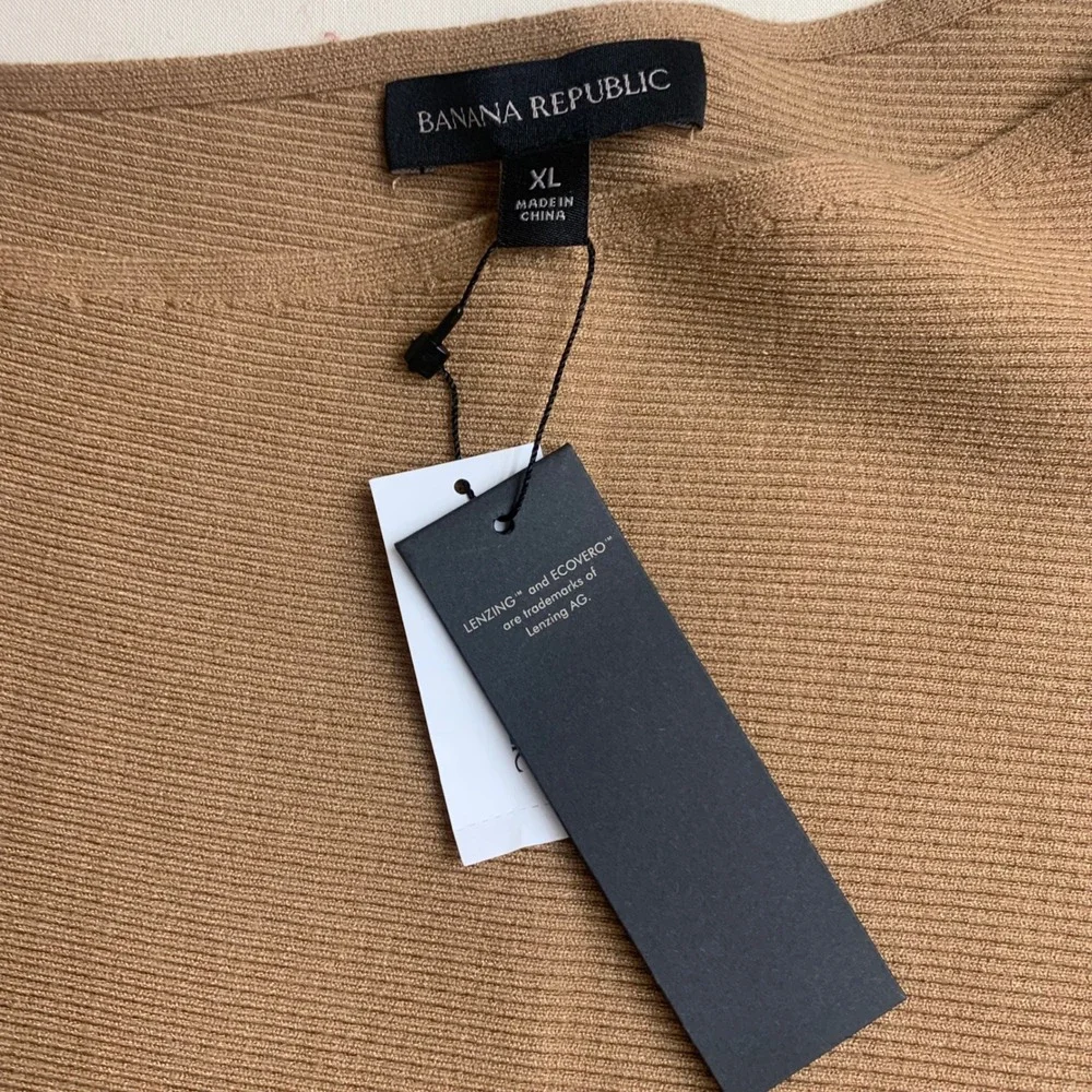 Banana Republic Serene Sweater XL Camel Brown Ribbed‎ Lenzing Ecovero NWT - Picture 2 of 7
